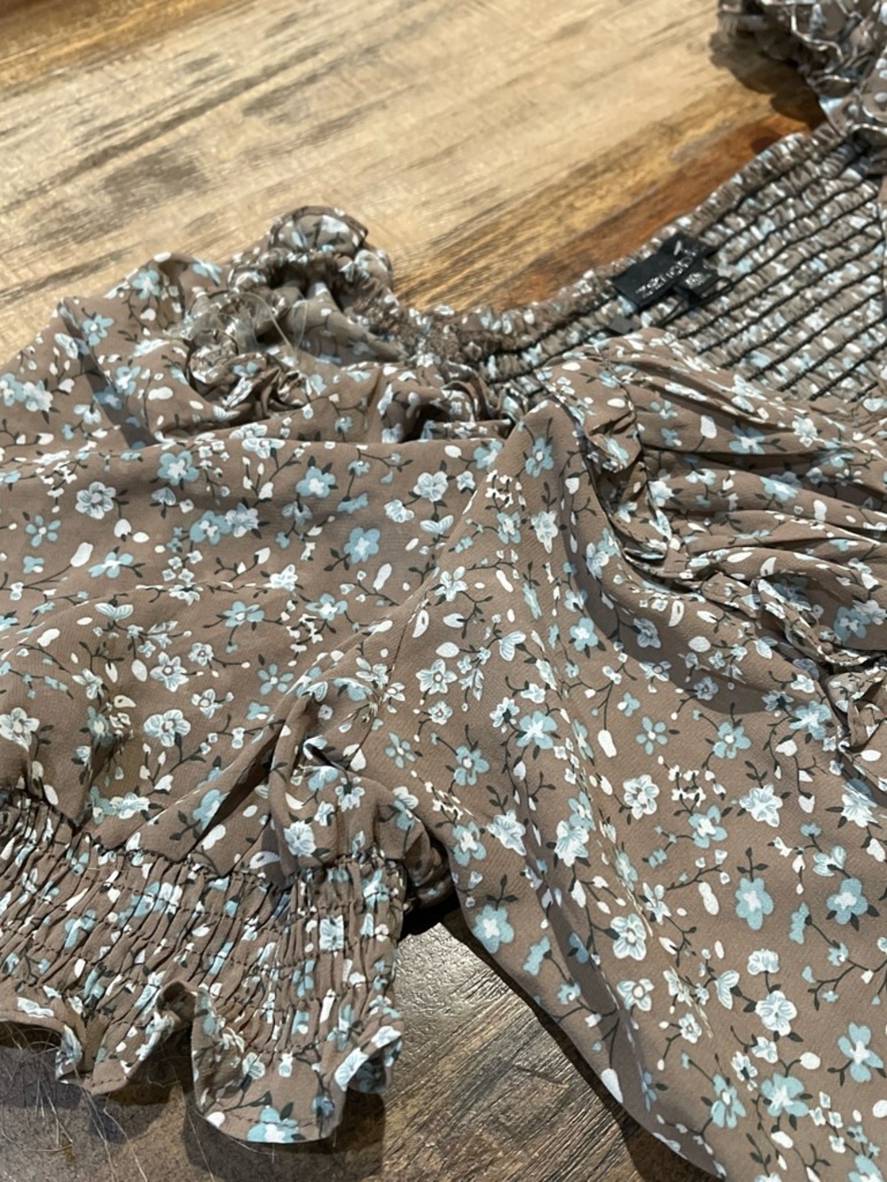 Zenobia Brown Floral Ruffle Ruched Top - Picture 3 of 6